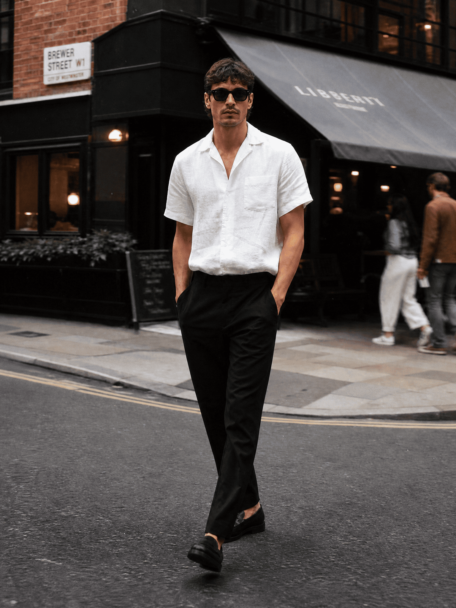 Roberto Trouser